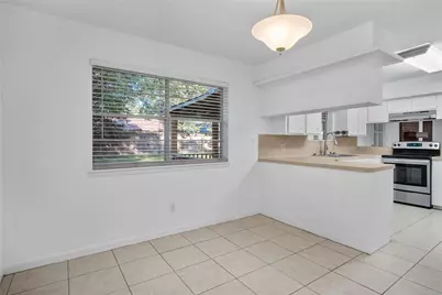 59 Artesian Oaks Drive, Conroe, TX 77304 - Photo 6