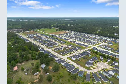 17038 Marie Village Drive, Conroe, TX 77306 - Photo 6