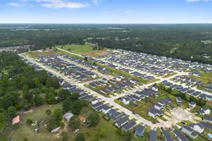 17038 Marie Vlg Dr, Conroe, TX 77306 - Photo 6