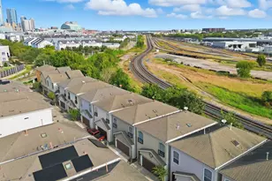 901 McKinney Park Ln, Houston, TX 77003 - Photo 22