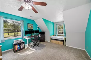 641 Co Rd 404, Dayton, TX 77535 - Photo 16