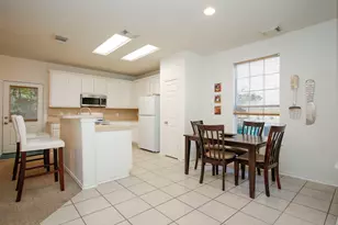 191 N Burberry Park Cir, The Woodlands, TX 77382 - Photo 6