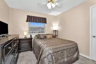 315 Thistlewood Ct, League City, TX 77573 - Photo 22