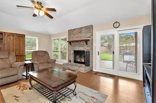315 Thistlewood Ct, League City, TX 77573 - Photo 14