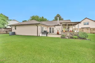 315 Thistlewood Ct, League City, TX 77573 - Photo 32