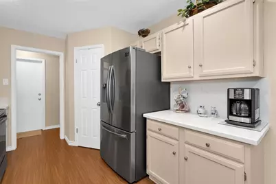 315 Thistlewood Court, League City, TX 77573 - Photo 12