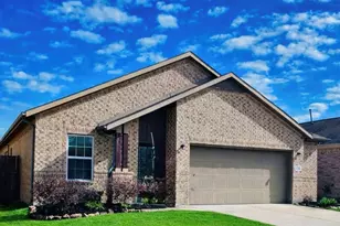 8626 Willet St, Baytown, TX 77521 - Photo 2