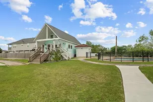 242 Debbie Ln, Dickinson, TX 77539 - Photo 28