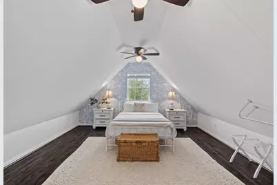 242 Debbie Lane, Dickinson, TX 77539 - Photo 22