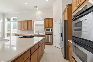 31 Surrey Run Pl, The Woodlands, TX 77384 - Photo 18