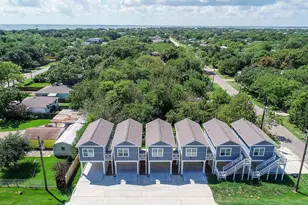 203 6th St, San Leon, TX 77539 - Photo 1