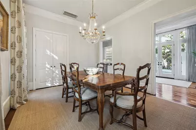 66 E Broad Oaks, Houston, TX 77056 - Photo 12