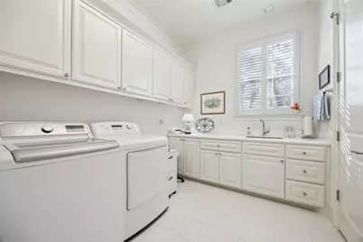 66 E Broad Oaks, Houston, TX 77056 - Photo 38