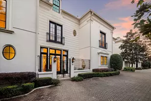 66 E Broad Oaks, Houston, TX 77056 - Photo 2