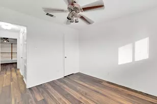 13517 Castilian Dr, Houston, TX 77015 - Photo 10