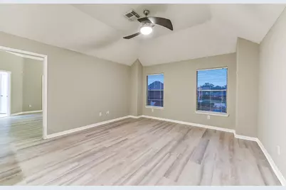 1107 Sunset Lakes Drive, Pearland, TX 77581 - Photo 18