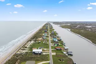 1402 County Rd 230, Sargent, TX 77414 - Photo 10