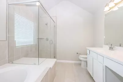 3018 Tres Olive Dr, Houston, TX 77047 - Photo 16