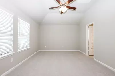 3018 Tres Olive Dr, Houston, TX 77047 - Photo 14