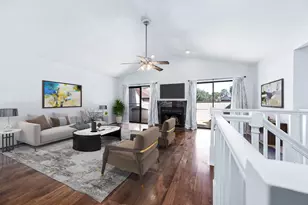 2664 Bering Dr, Houston, TX 77057 - Photo 4