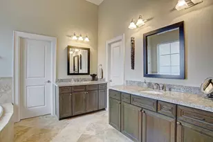 912 Lovett, Houston, TX 77006 - Photo 10