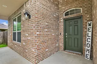 2207 Antler Trails Dr, Crosby, TX 77532 - Photo 2