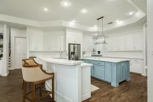 110 Spanish Oak Cir, Lake Jackson, TX 77566 - Photo 16