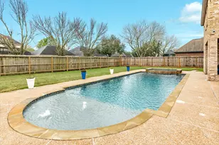 110 Spanish Oak Cir, Lake Jackson, TX 77566 - Photo 40