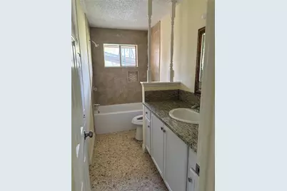 2040 N Highway 36, Brazoria, TX 77422 - Photo 6