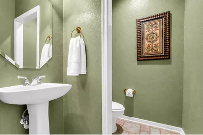 15935 Lake Loop Drive, Cypress, TX 77433 - Photo 14