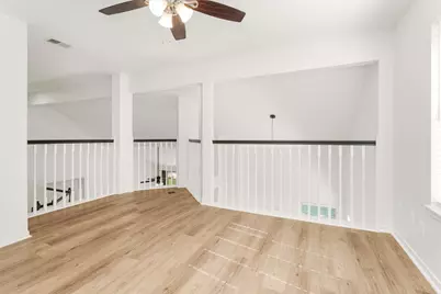 9718 Big Willow Lane, Houston, TX 77064 - Photo 32