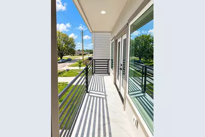 8704 Southview Street, Houston, TX 77051 - Photo 10