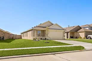 23815 Hilltop Cyn Ln, Spring, TX 77373 - Photo 2