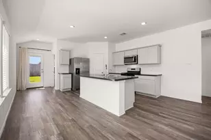 23815 Hilltop Cyn Ln, Spring, TX 77373 - Photo 8