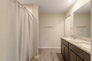 226 Pecos Dr, Huntsville, TX 77340 - Photo 16