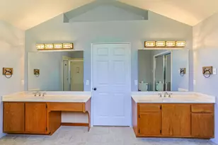 25458 Camelot Ln, Hockley, TX 77447 - Photo 18