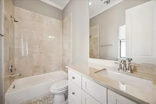 2210 Converse St, Houston, TX 77006 - Photo 24