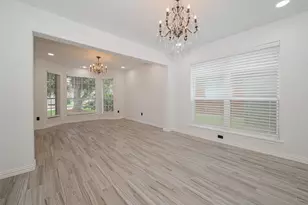 12915 Stratford Heights Dr, Sugar Land, TX 77498 - Photo 4