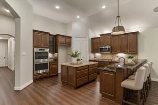 11 S Sandbells Park Ln, Montgomery, TX 77316 - Photo 14