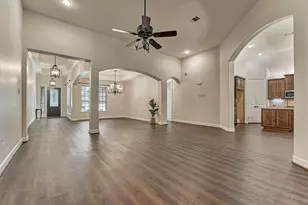 11 S Sandbells Park Ln, Montgomery, TX 77316 - Photo 12