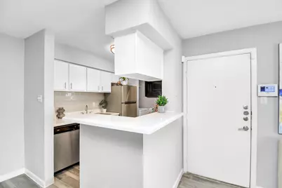 2701 W Bellfort Avenue #1016, Houston, TX 77054 - Photo 8