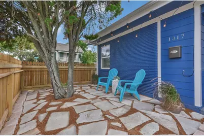 1317 26th Street, Galveston, TX 77550 - Photo 18