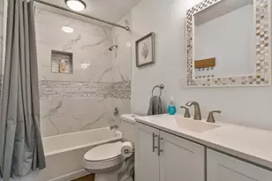 1317 26th St, Galveston, TX 77550 - Photo 16