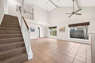 1918 Maple Dale Ln, Richmond, TX 77406 - Photo 8