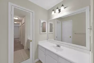 10902 Auger Pl, The Woodlands, TX 77380 - Photo 16