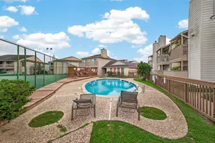 3919 Fairmont Pkwy, Pasadena, TX 77504 - Photo 24