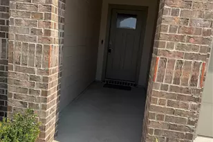 31742 Margaret Woods Ln, Fulshear, TX 77441 - Photo 4