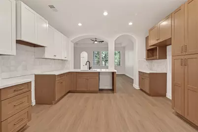 34 Wood Drake Pl, Tomball, TX 77375 - Photo 4