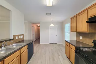 315 20th, San Leon, TX 77539 - Photo 12