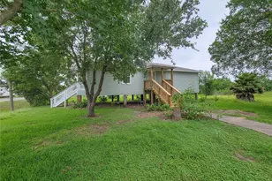 315 20th, San Leon, TX 77539 - Photo 32